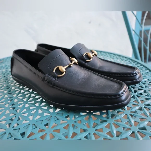 Gucci | Shoes | Gucci Leather Loafers Womens Size 9 | Poshmark display picture 1